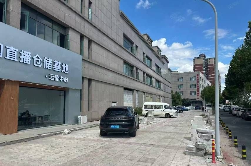 武汉硚口区华生汉口城市广场仓库出租